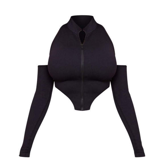 PLT PrettyLittle Thing 2 Piece Set - Picture 5 of 9